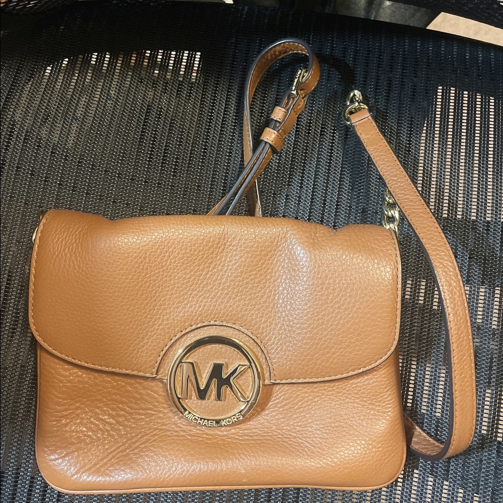 Michael Kors Crossbody